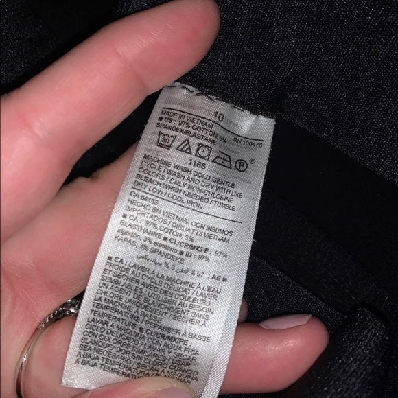 Old Navy pull on pants - Picture 6 of 6